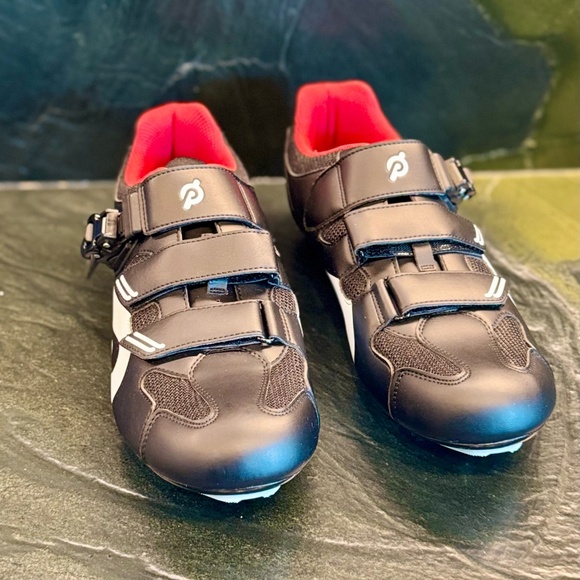 Peloton Cycling Shoes - Picture 1 of 4